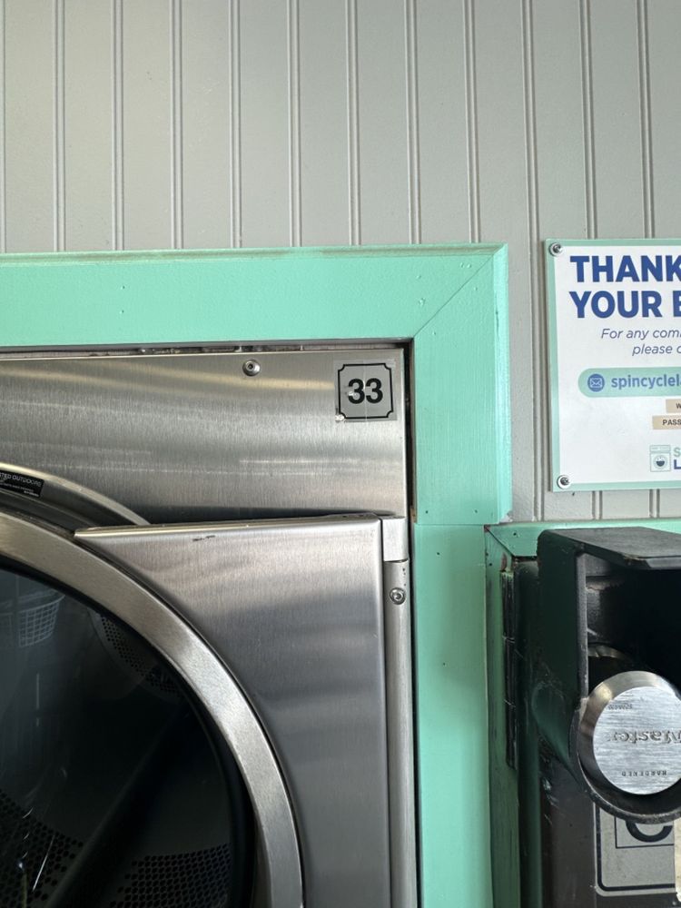 SPIN CYCLE LAUNDROMAT Updated August 2024 17 Photos & 12 Reviews 6070 N First St, Fresno