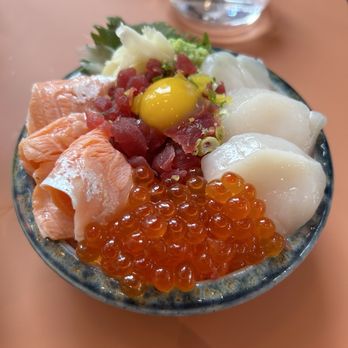 Mr. Tuna - Subarashii don - Sushi Bars Near Me - Portland, Maine