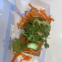 Lemongrass Beef Bao Buns