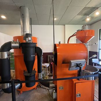 Beanies Coffee Roaster - Coffee bean roaster area - Coffee Roasteries Near Me - Bakersfield, California Beanies Coffee Roaster - Coffee bean roaster area - Coffee Roasteries Near Me - Bakersfield, California