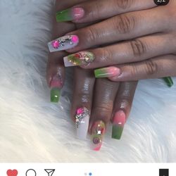 LaLa's Salon & Spa