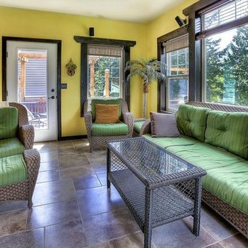 Sparkling Homes - Home Cleaning Near Me - Bellevue, Washington Sparkling Homes - Home Cleaning Near Me - Bellevue, Washington