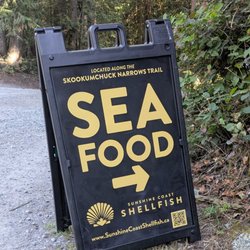 Sunshine Coast Shellfish - Start or end the hike to Skookumchuck Narrows with a delightful meal.