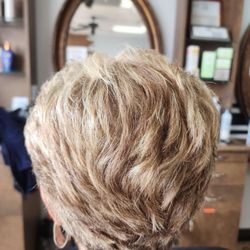 Blond Highlights by Soni @ Hair Etc.