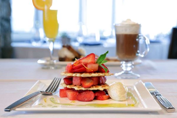 Madison Beach Hotel, Curio Collection by Hilton by null