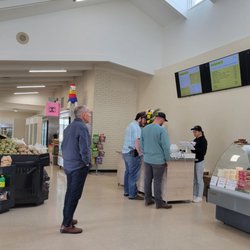 La Esperanza Bakery - Food to go or eat at tables in store. Tamales on menu now. $3 ea / $32 dozen. 2 kinds - jalapeno cheese or pork Also chicken only on Sun.