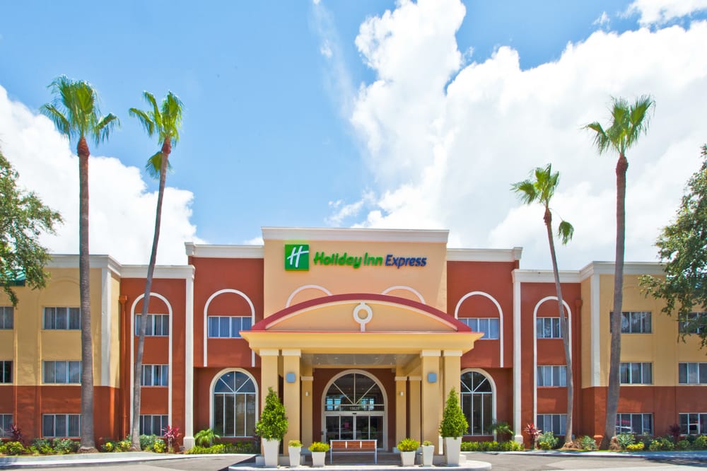 HOLIDAY INN EXPRESS CLEARWATER EAST - ICOT CENTER - 17 Photos & 35 ...