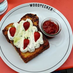Peck 20 - Brioche French Toast with strawberries and rhubarb compote
