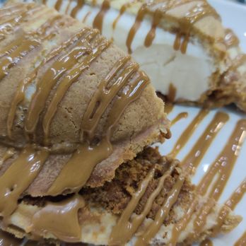 Pappa Roti - Toffee, ice cream bun is yum - Coffee & Tea Near Me - Frisco, Texas Pappa Roti - Toffee, ice cream bun is yum - Coffee & Tea Near Me - Frisco, Texas