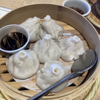 Mama Chang - Chinese Near Me - Fairfax, Virginia Mama Chang - Chinese Near Me - Fairfax, Virginia