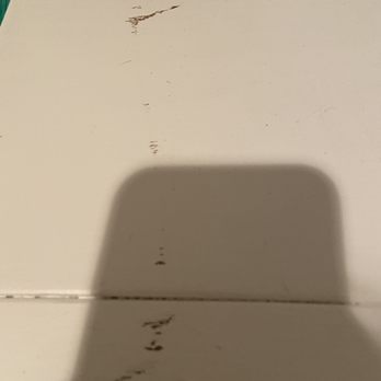 Always On The Move - Damage to a dresser. - Movers Near Me Always On The Move - Damage to a dresser. - Movers Near Me
