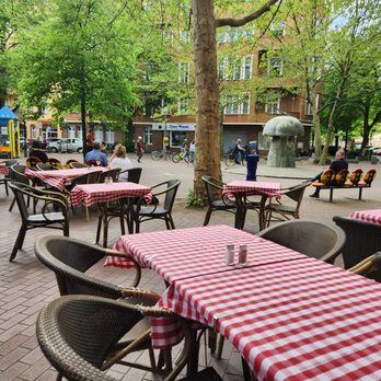 Salumeria Veneto - Outdoor seating - Italian Near Me - Berlin, BE Salumeria Veneto - Outdoor seating - Italian Near Me - Berlin, BE
