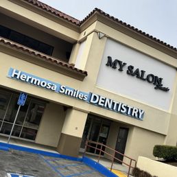 Exterior photo of Hermosa Smiles Dentistry - Hermosa Beach, California Exterior photo of Hermosa Smiles Dentistry - Hermosa Beach, California