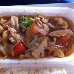 Nang Hoang Van Asiabistro - Curry Mais Zitronengras Brokkoli
