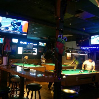 Uncle Mick's Bar & Grill - American Near Me - Jupiter, Florida
