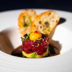 Cin-Cin Brewhouse & Seafood Bar - Tuna tartare