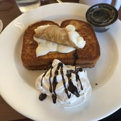 Paperback Cafe - Cannoli French toast