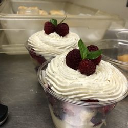 Cafe Seiche - Lemon cake trifle.
