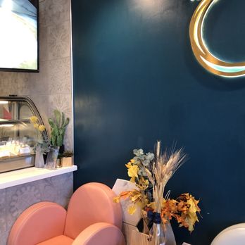 Motto Tea Cafe - Inside - Desserts Near Me - Pasadena, California Motto Tea Cafe - Inside - Desserts Near Me - Pasadena, California