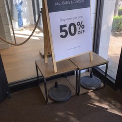 American Eagle Outfitters - Shopping