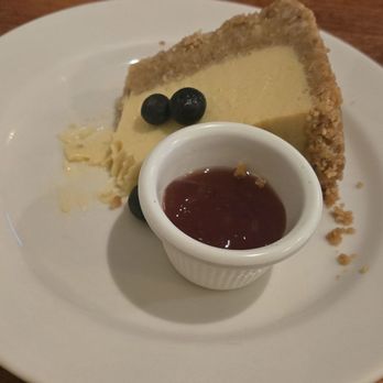 Blue Seafood & Spirits - Seafood Near Me - Virginia Beach, Virginia