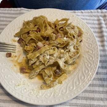 Pastiamo Pasta Bar & Cafe - Fresh pasta carbonara - Italian Near Me - Princeton, New Jersey Pastiamo Pasta Bar & Cafe - Fresh pasta carbonara - Italian Near Me - Princeton, New Jersey