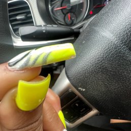 First visit to salon, got in car after walking out and noticed chips in the Polish around the corners First visit to salon, got in car after walking out and noticed chips in the Polish around the corners