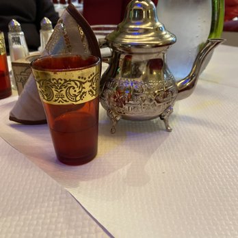 Chez Farhat - Mint tea - Lebanese Near Me - Paris, 75 Chez Farhat - Mint tea - Lebanese Near Me - Paris, 75
