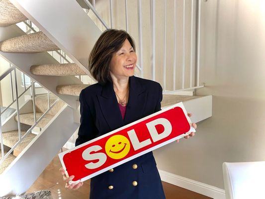 One Stop for all your Real Estate Needs - For first time home buyers, Cecile basically will hold hand throughout the entire process and made sure that her buyers got the best deal they could possibly get and bargain hard for them, it means real hard. Cecile also makes sure buyers avoid major pity falls along the way and is very detailed oriented. Cecile will help with home warranty, insurance, utilities, escrow, It means literally the whole process. Cecile will answer all questions and works tirelessly. Cecile will also be very well connected and be able to provide buyers with so many contacts for contractors and lenders, inspectors..etc. Really Cecile will be there for buyers and buyers cannot not have asked for a better experience. One Stop for all your Real Estate Needs - For first time home buyers, Cecile basically will hold hand throughout the entire process and made sure that her buyers got the best deal they could possibly get and bargain hard for them, it means real hard. Cecile also makes sure buyers avoid major pity falls along the way and is very detailed oriented. Cecile will help with home warranty, insurance, utilities, escrow, It means literally the whole process. Cecile will answer all questions and works tirelessly. Cecile will also be very well connected and be able to provide buyers with so many contacts for contractors and lenders, inspectors..etc. Really Cecile will be there for buyers and buyers cannot not have asked for a better experience.