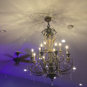 Balla Cloiche Vineyards - Very cool chandelier in the event room - Wine Tasting Room Near Me - Stewartstown, Pennsylvania Balla Cloiche Vineyards - Very cool chandelier in the event room - Wine Tasting Room Near Me - Stewartstown, Pennsylvania
