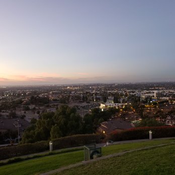 Signal Hill Loop Trail photo 6