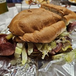 Sabor Hispano 2 - Torta, ham, chorizo and smoked sausage.
