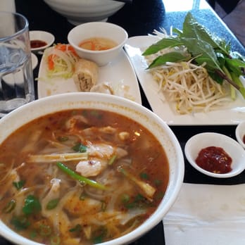 Lac Vien Vietnamese Restaurant - the aroma of the basil was what topped the whole culinary journey - Vietnamese Near Me - North York, Ontario