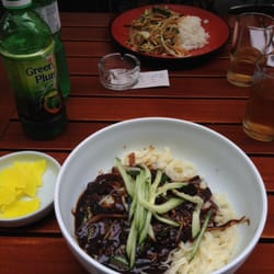 YumiHana/ K Lee Trading - Noodles with black bean sauce and glass noodles
