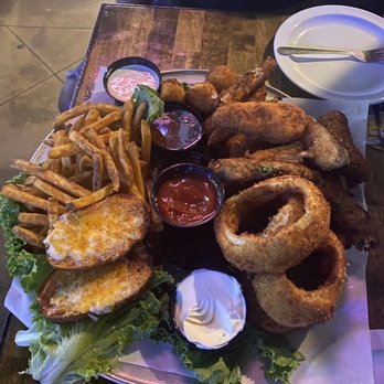 Bigs - Sports Bars Near Me - Fullerton, California Bigs - Sports Bars Near Me - Fullerton, California