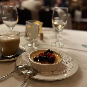 Burbank Smokehouse - Smokehouse Creme Brulee & Cappuccino - Steakhouses Near Me - Burbank, California