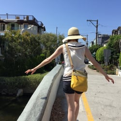 Mojo Maps Expedition - Venice Land Tour - exploring the Venice Canals