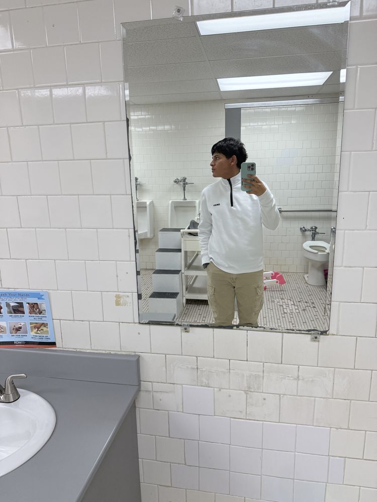 Slide of Gutierrez Construction