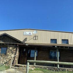 Cattleman's Restaurant - Outside