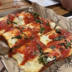 Hooks Bar & Grill - Detroit Pizza
