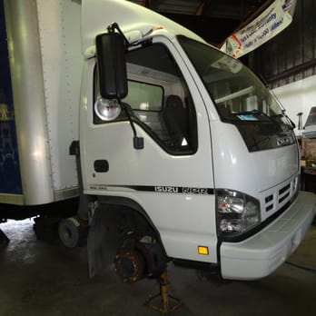B&B Automotive - We service Isuzu diesel trucks - Auto Repair Near Me - Victoria, Texas B&B Automotive - We service Isuzu diesel trucks - Auto Repair Near Me - Victoria, Texas