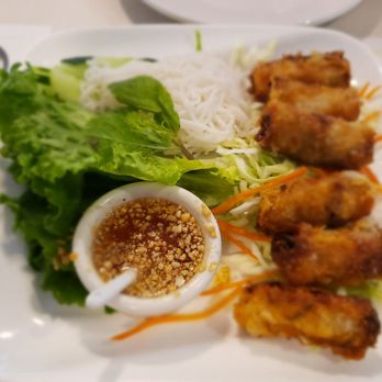 Thai Lao Restaurant - Spring rolls - Thai Near Me - Kapolei, Hawaii