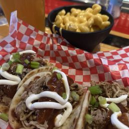 Pulled pork tacos with a side of Mac-n-cheese
