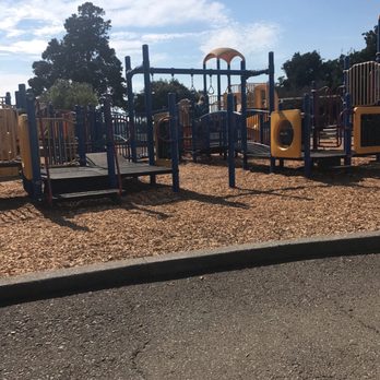 Ida Krusi Memorial Park - Parks Near Me - Alameda, California Ida Krusi Memorial Park - Parks Near Me - Alameda, California