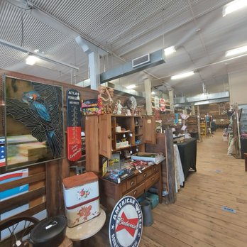 Kaw River Rustics - Antiques Near Me - Topeka, Kansas Kaw River Rustics - Antiques Near Me - Topeka, Kansas