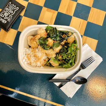 White Elephant - Basil Puffy Tofu with Arugula Bae Salad - Thai Near Me - Anaheim, California
