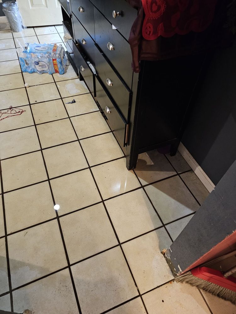 Slide of The Golden State Roofers