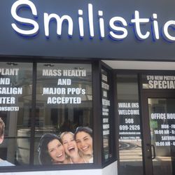 Smilistic Dental Care - Don't bother to go !!!!! Never take up phone and do not have open one time !