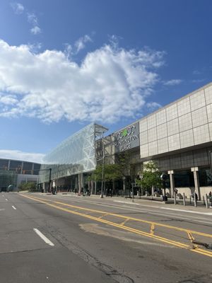 Huntington Place by null