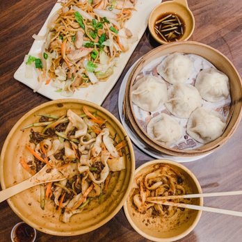 Julie's Noodles - Chicken chow mein, pork soup dumplings, hand pulled noodles with meat & black bean sauce - Noodles Near Me - Austin, Texas Julie's Noodles - Chicken chow mein, pork soup dumplings, hand pulled noodles with meat & black bean sauce - Noodles Near Me - Austin, Texas